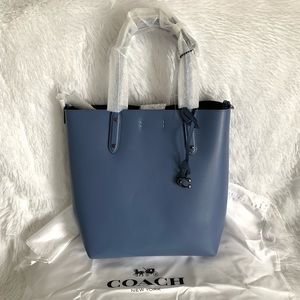 Coach 78217 Central Shopper Tote In Blue